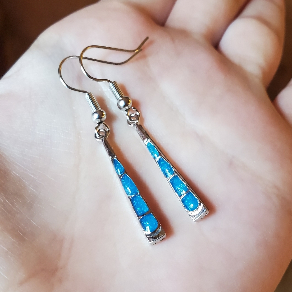 NWOT Blue Enamel Drop Earrings - Picture 8 of 10